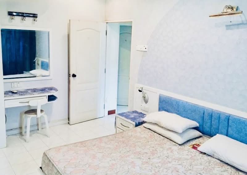 Kondominium untuk Dijual di Lakeside Tower - Kent Lai - Bedroom - PropertyGuru.com.my