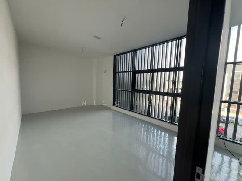 Semi-D Factory for Sale in Gelang Patah (Johor) - Nico Ho - Interior - PropertyGuru.com.my