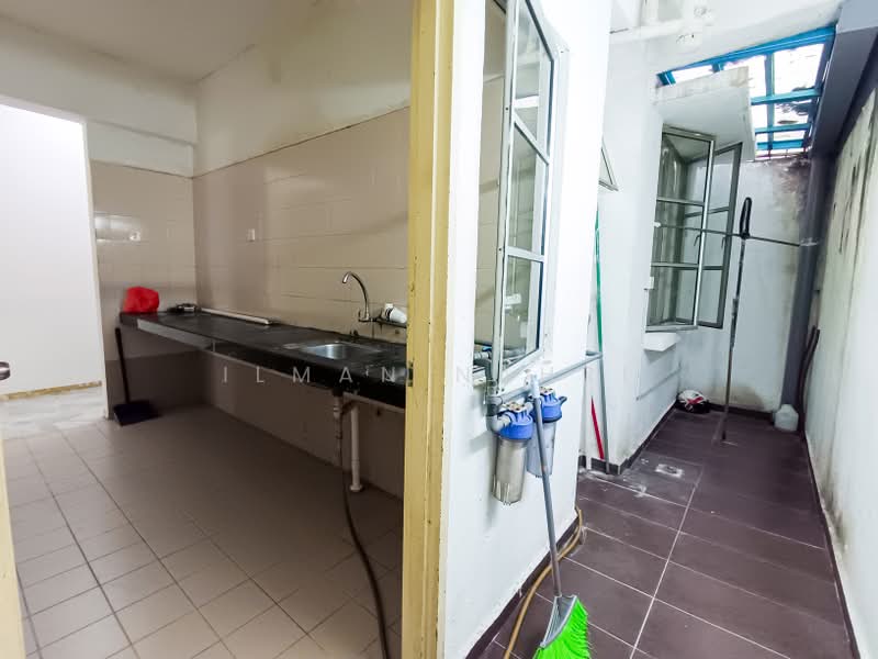Apartment for Sale at Seksyen 15 Bandar Baru Bangi - Ilman Nahri - Kitchen - PropertyGuru.com.my