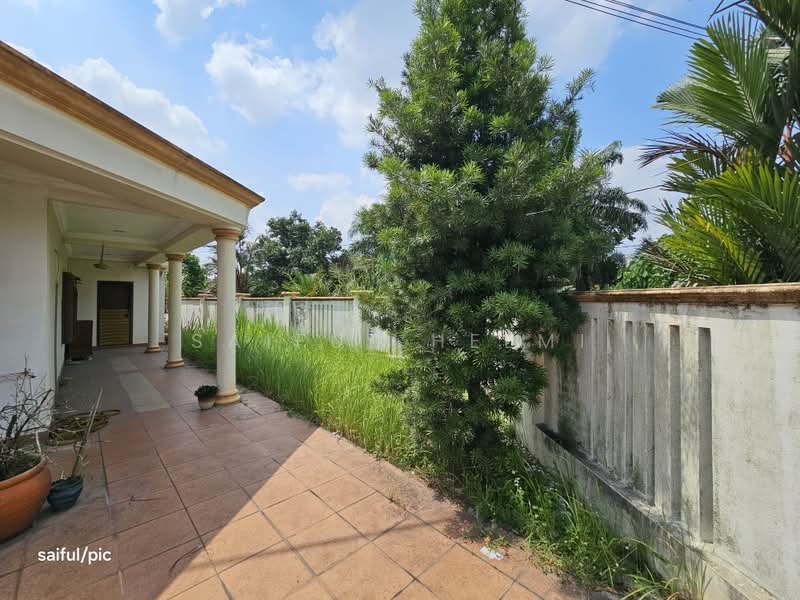 2-storey Terraced House for Sale in Taman Seri Awana (Kapar) - SAIFUL HELMI - Exterior - PropertyGuru.com.my