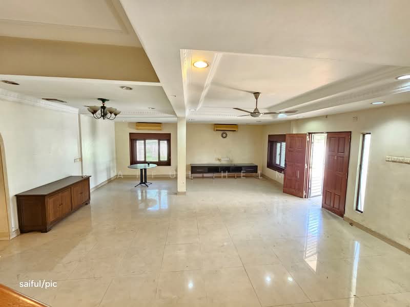 2-storey Terraced House for Sale in Taman Seri Awana (Kapar) - SAIFUL HELMI - Living Room - PropertyGuru.com.my