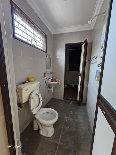 2-storey Terraced House for Sale in Taman Seri Awana (Kapar) - SAIFUL HELMI - Bathroom - PropertyGuru.com.my