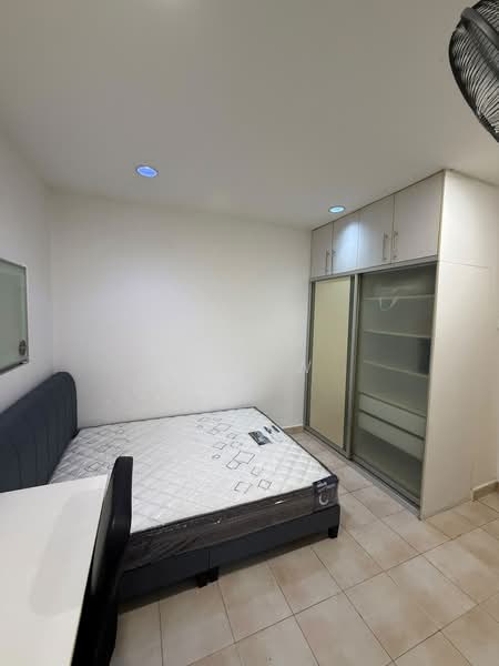 Kondominium untuk Disewa di Casa Tropicana - CS OW - Bedroom - PropertyGuru.com.my