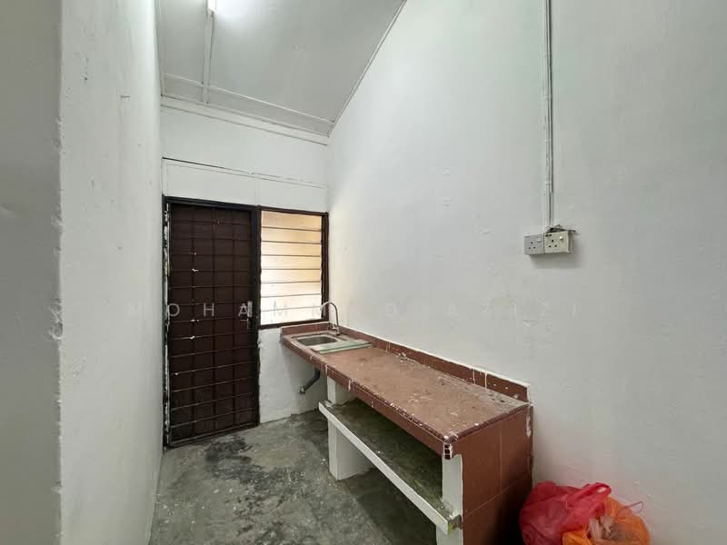 Terraced House for Sale in Taman Tas (Kuantan) - Mohammad Azizi - PropertyGuru.com.my