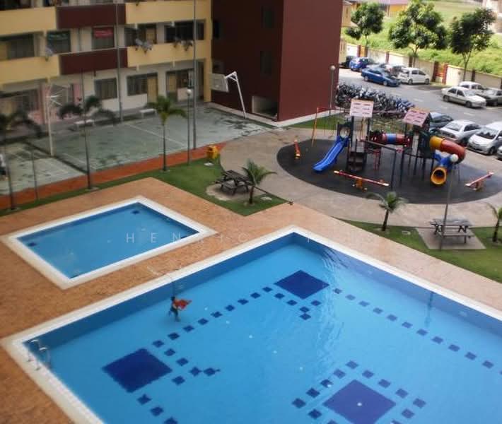 Pangsapuri untuk Dijual di Mentari Court 2, Bandar Sunway - Henrick Tan - Exterior - PropertyGuru.com.my