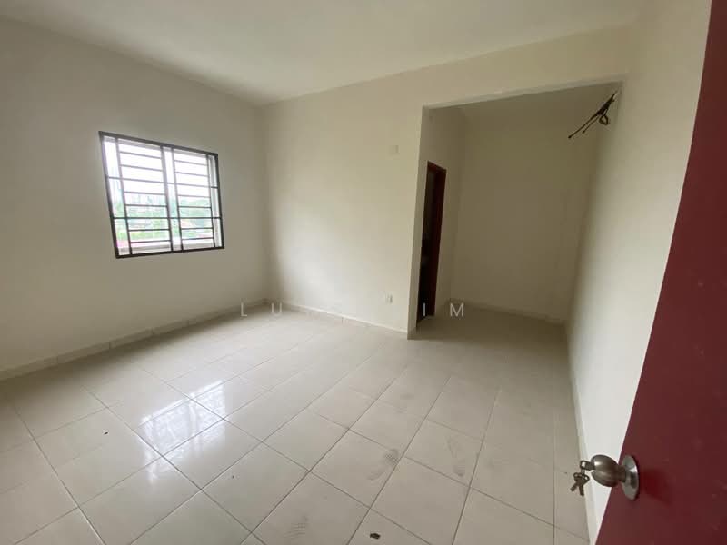 Pangsapuri untuk Disewa di Larkin Indah - Luis Lim - Interior - PropertyGuru.com.my