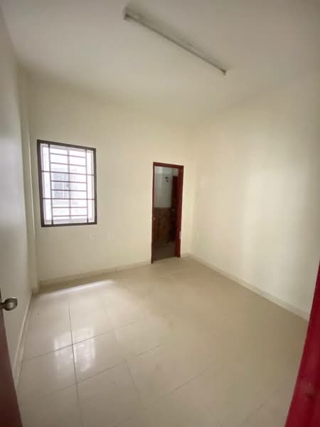 Pangsapuri untuk Disewa di Larkin Indah - Luis Lim - Interior - PropertyGuru.com.my