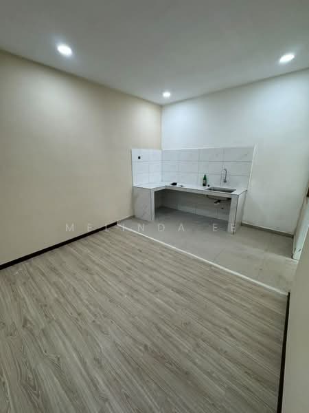 Apartment for Sale at Pangsapuri Seri Baiduri - Melinda Ee - Kitchen - PropertyGuru.com.my