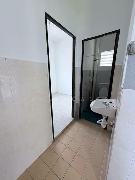 1-storey Terraced House for Sale in Bandar Saujana Putra (Tanjong Duabelas) - Abdul Qadir - PropertyGuru.com.my