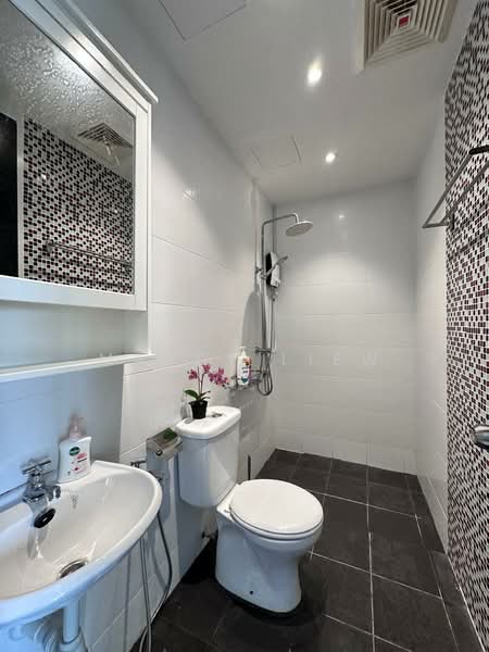 Service Residence for Rent at VIM 3 @ Desa Park North - Mandy Liew - Bathroom - PropertyGuru.com.my