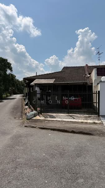 Rumah Teres 1 Tingkat untuk Dijual di Taman Perling (Perling) - Fu Heng Chong - Exterior - PropertyGuru.com.my