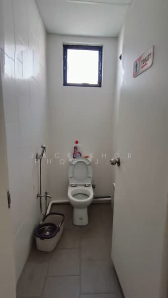 Shop for Rent in Setia Alam (Selangor) - Jack Khor Phor Jiing - Bathroom - PropertyGuru.com.my