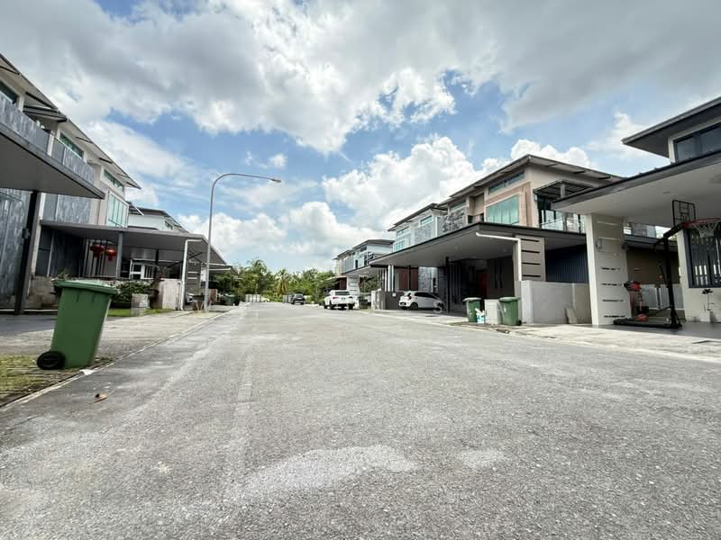 Rumah Berkembar untuk Dijual di Kuching (Sarawak) - Warron Sia - PropertyGuru.com.my