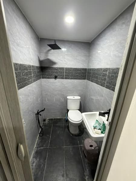 2-storey Terraced House for Sale in Taman Plentong Utama (Masai) - Melinda Ee - Bathroom - PropertyGuru.com.my