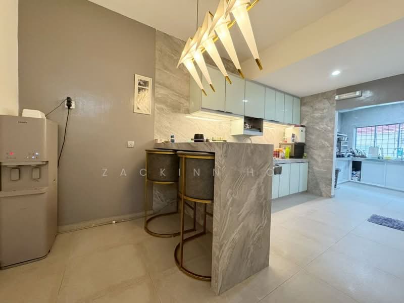 2-storey Terraced House for Sale in Kota Kemuning (Shah Alam) - Zackinn Hoi - Kitchen - PropertyGuru.com.my