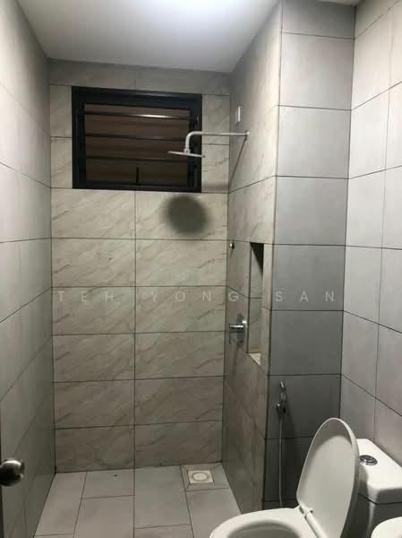Kondominium untuk Disewa di The Holmes 2 - Teh Yong San - Bathroom - PropertyGuru.com.my