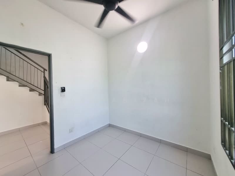 Rumah Kluster untuk Dijual di Alam Suria (Puncak Alam) - Nur Hanizah - PropertyGuru.com.my