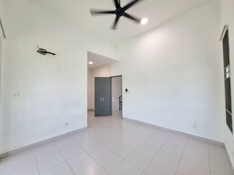 Rumah Kluster untuk Dijual di Alam Suria (Puncak Alam) - Nur Hanizah - PropertyGuru.com.my