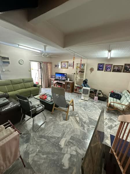 2-storey Terraced House for Sale in Pandan Perdana (Ampang) - Amoss Yee - Living Room - PropertyGuru.com.my