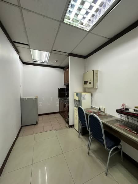 Shop / Office for Sale in Desa Pandan (Ampang) - Dante Leong Zhenwen - Kitchen - PropertyGuru.com.my
