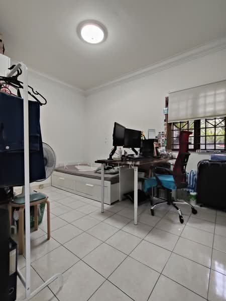 Kondominium untuk Dijual di Palm Spring @ Damansara - Kelvin . - Study - PropertyGuru.com.my