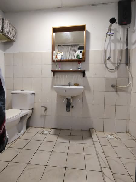 Kondominium untuk Dijual di Palm Spring @ Damansara - Kelvin . - Bathroom - PropertyGuru.com.my
