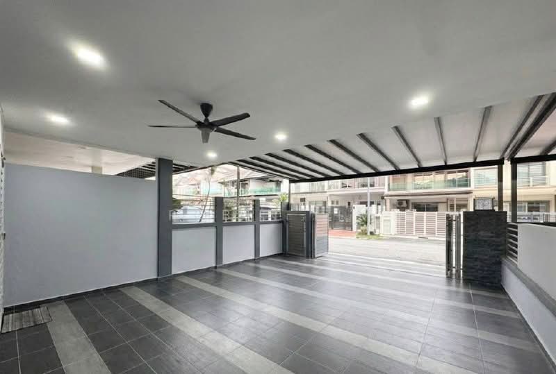Rumah Teres 2 Tingkat untuk Dijual di Taman Seri Austin (Tebrau) - Robin Lim - Exterior - PropertyGuru.com.my