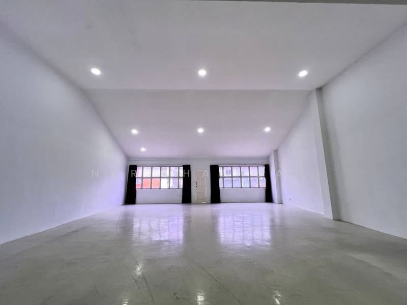 Kedai / Pejabat untuk Disewa di Bukit Jelutong (Shah Alam) - Nur Shahidah - PropertyGuru.com.my