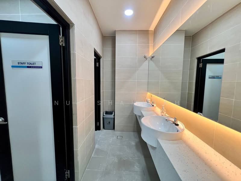 Kedai / Pejabat untuk Disewa di Bukit Jelutong (Shah Alam) - Nur Shahidah - PropertyGuru.com.my