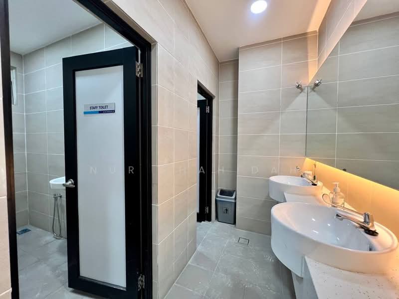 Kedai / Pejabat untuk Disewa di Bukit Jelutong (Shah Alam) - Nur Shahidah - PropertyGuru.com.my