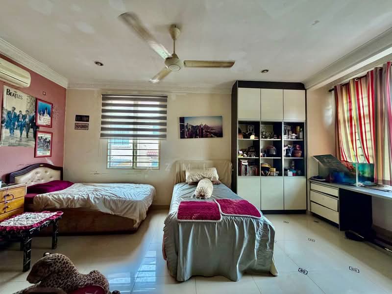 Rumah Berkembar untuk Dijual di Ukay Perdana (Ulu Kelang) - Azmi . - PropertyGuru.com.my