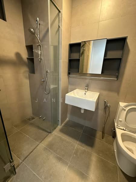 Kondominium untuk Disewa di Sunway Artessa - Jane Hew - Bathroom - PropertyGuru.com.my