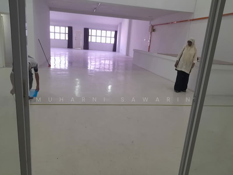 Kedai / Pejabat untuk Disewa di Bukit Jelutong (Shah Alam) - muharni sawarin - Interior - PropertyGuru.com.my