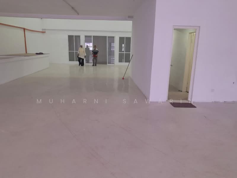 Kedai / Pejabat untuk Disewa di Bukit Jelutong (Shah Alam) - muharni sawarin - Interior - PropertyGuru.com.my