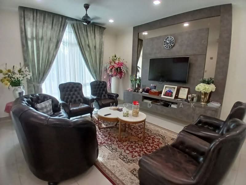 Rumah Banglo untuk Dijual di Shah Alam (Selangor) - Danial Mohd Zaki - Living Room - PropertyGuru.com.my