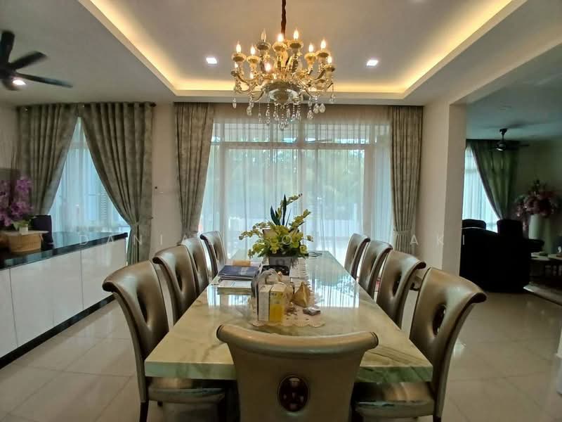 Rumah Banglo untuk Dijual di Shah Alam (Selangor) - Danial Mohd Zaki - Dining Room - PropertyGuru.com.my
