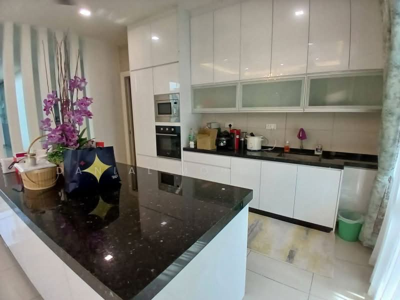 Rumah Banglo untuk Dijual di Shah Alam (Selangor) - Danial Mohd Zaki - Kitchen - PropertyGuru.com.my