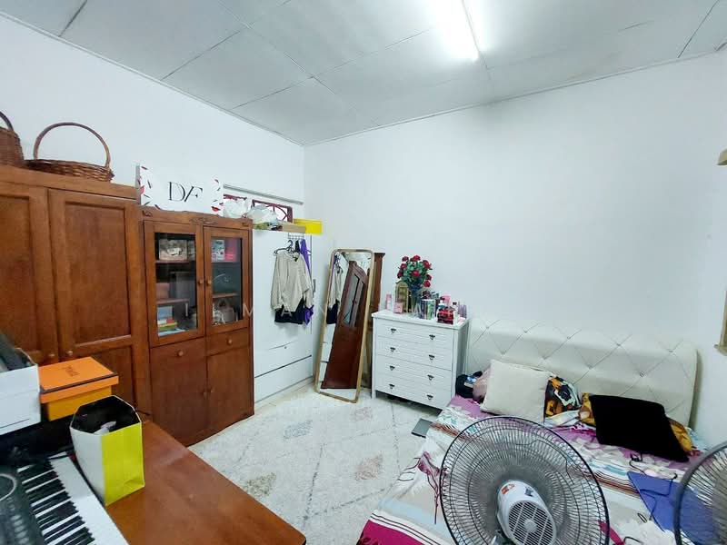 2-storey Terraced House for Sale in Taman Puncak Jalil (Seri Kembangan) - Ilman Nahri - Bedroom - PropertyGuru.com.my