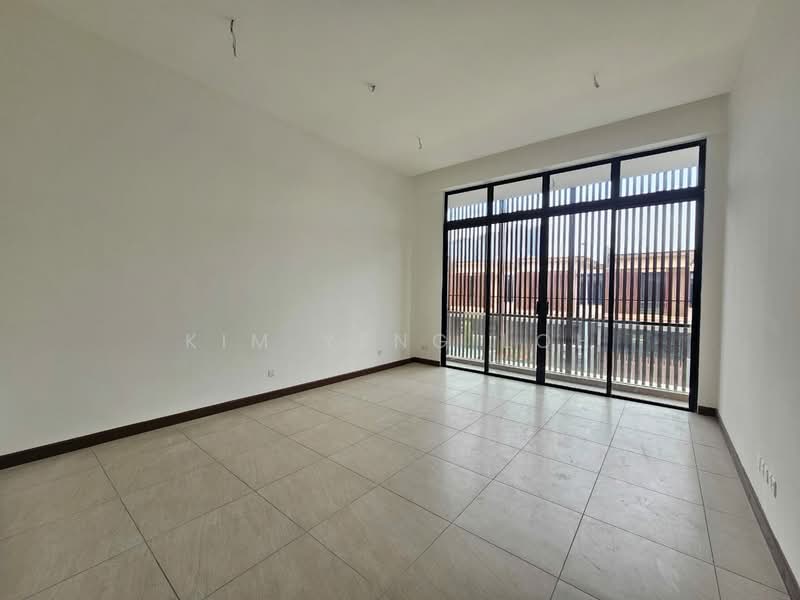 2-storey Terraced House for Sale in Puteri Harbour (Iskandar Puteri (Nusajaya)) - Kim Yeng Loh - Living Room - PropertyGuru.com.my