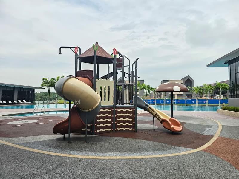 2-storey Terraced House for Sale in Puteri Harbour (Iskandar Puteri (Nusajaya)) - Kim Yeng Loh - Pool - PropertyGuru.com.my