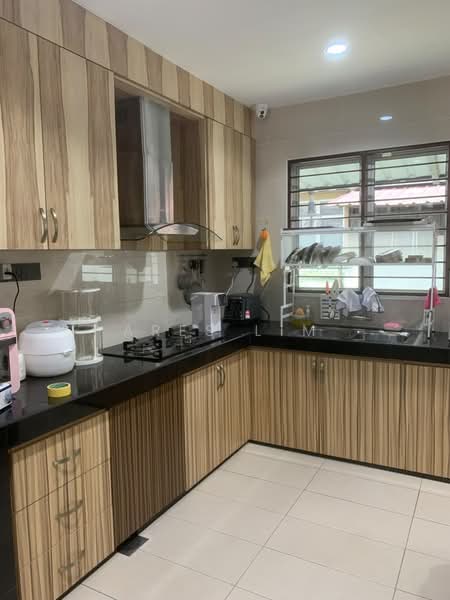 Terraced House for Sale in Bandar Puteri Klang (Klang) - Ares Lim - Kitchen - PropertyGuru.com.my