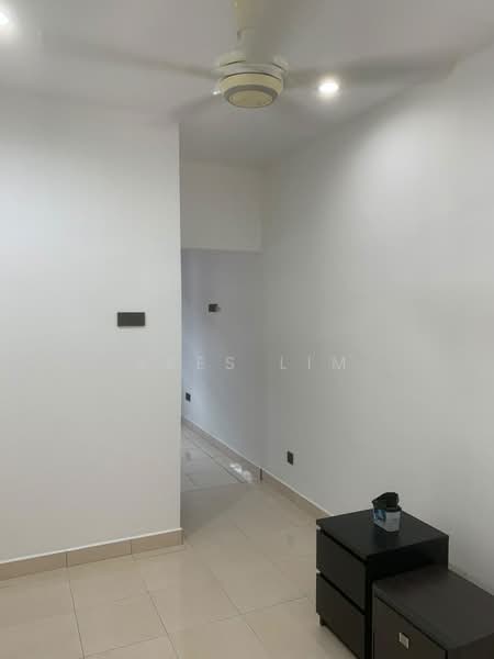 Terraced House for Sale in Bandar Puteri Klang (Klang) - Ares Lim - Corridor - PropertyGuru.com.my