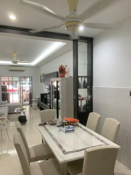 Terraced House for Sale in Bandar Puteri Klang (Klang) - Ares Lim - Living Room - PropertyGuru.com.my