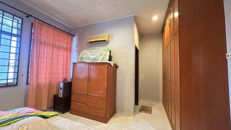 Terraced House for Sale in Taman Seri Selendang (Batu Berendam) - Mii Ong - Bedroom - PropertyGuru.com.my