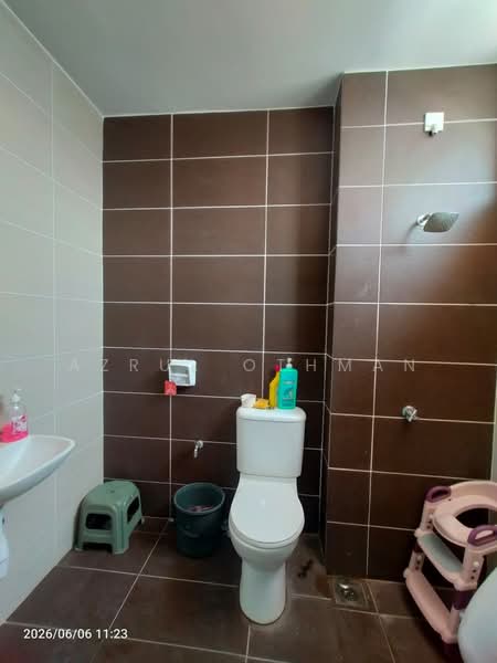 Rumah Teres 2 Tingkat untuk Dijual di Lukut (Negeri Sembilan) - Azrul Othman - Bathroom - PropertyGuru.com.my
