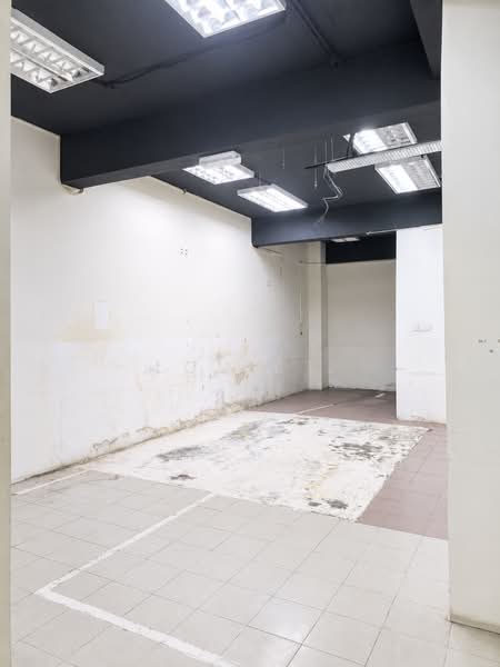 Shop for Rent in Taman Kajang Utama (Kajang) - Louis . - Interior - PropertyGuru.com.my