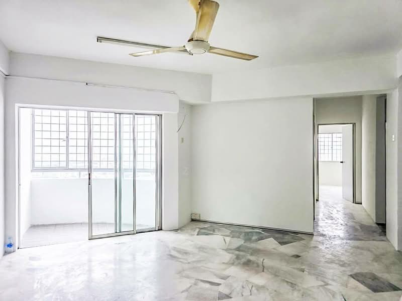 Kondominium untuk Dijual di Pandan Heights Condominium - M.J Zairin - Living Room - PropertyGuru.com.my