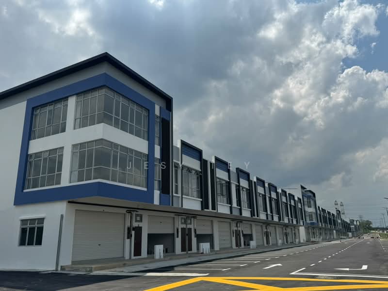 Kedai untuk Disewa di Taman Pasir Putih (Pasir Gudang) - Jesy Tey - Exterior - PropertyGuru.com.my
