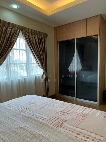 Condominium for Sale at Elaeis 2 - Danial Mohd Zaki - Bedroom - PropertyGuru.com.my