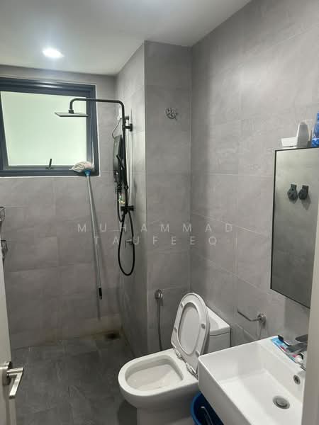 Service Residence for Rent at Sunsuria Forum - Muhammad Taufeeq - Bathroom - PropertyGuru.com.my